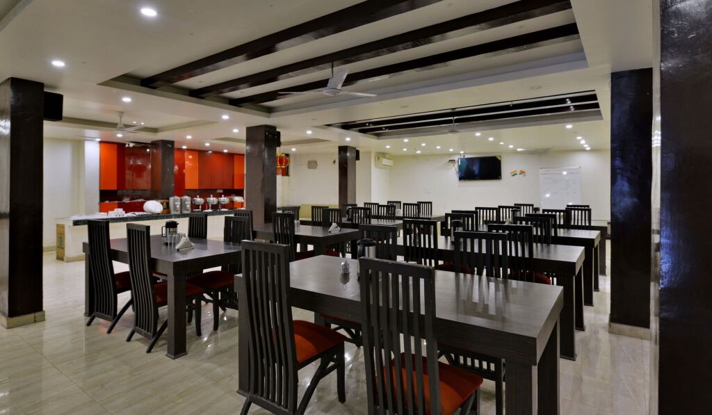 Большая Нойда: Hotel Noida International