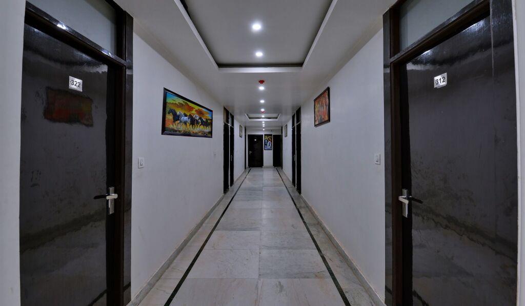 Большая Нойда: Hotel Noida International