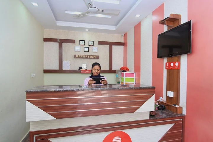 Кушалнагар: OYO 9583 Hotel Qinn