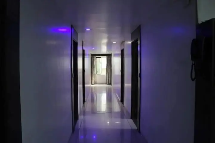 Hotel Saffron — фото 1