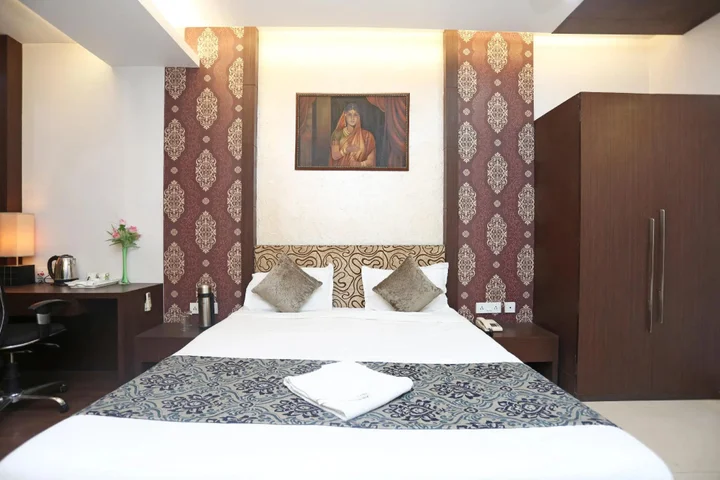 Колката: Hotel Rushabh Home