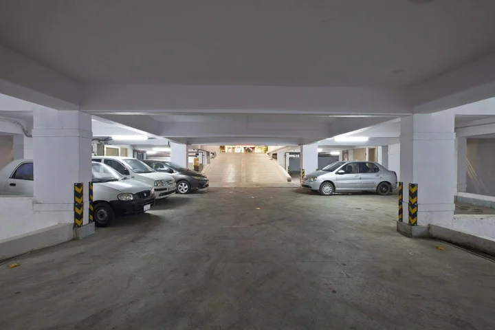 Сурат: Hotel Sifat International