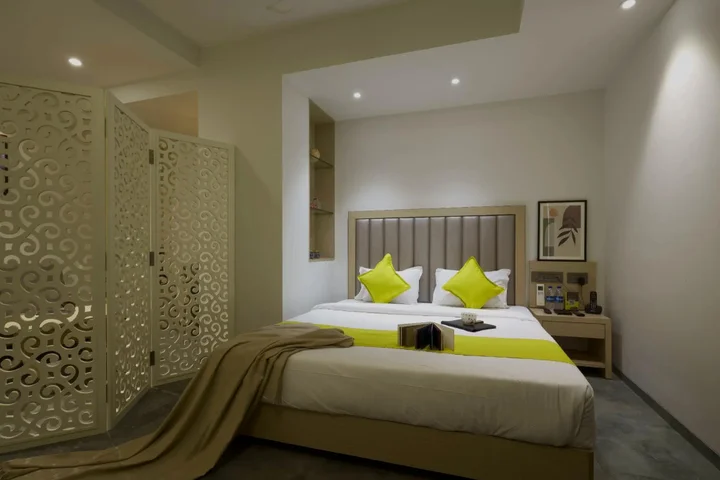 Сурат: Hotel Sifat International