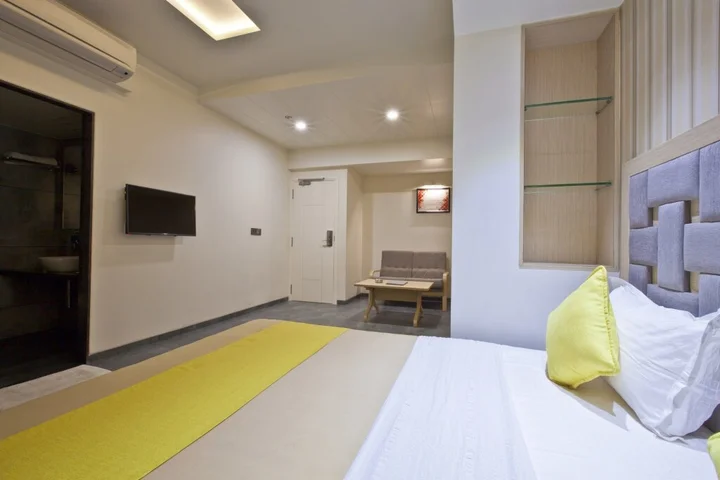 Сурат: Hotel Sifat International