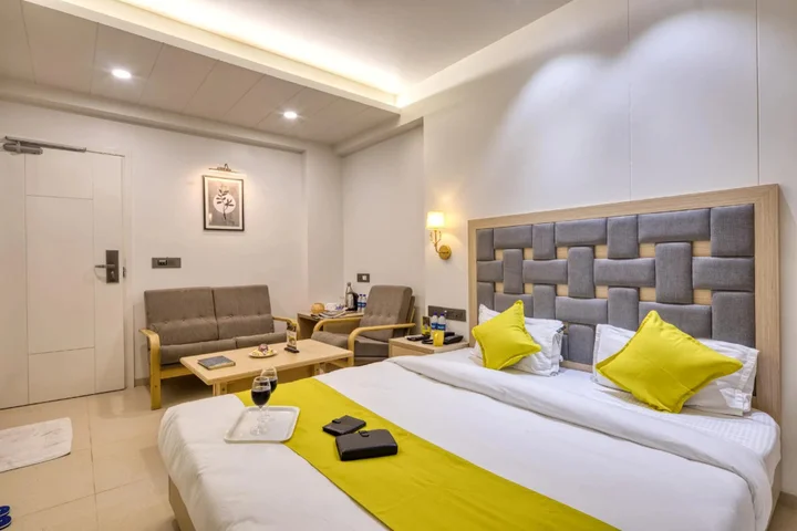 Сурат: Hotel Sifat International