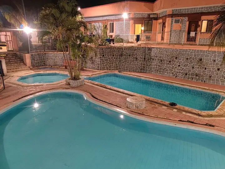 Киим: Elysium Resort Alibaug