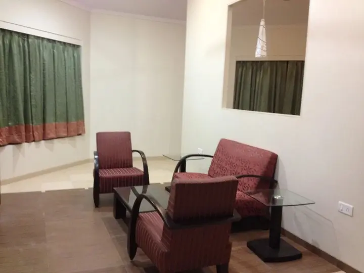 Киим: Elysium Resort Alibaug