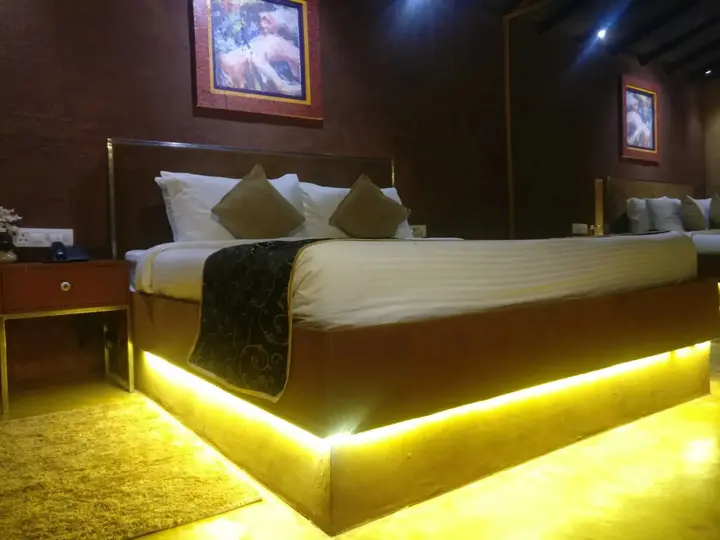 Верем: The Camelot Beach Resort