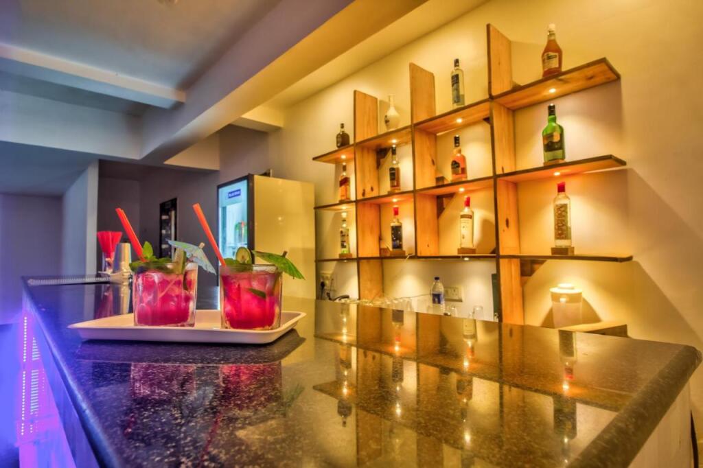 Вагатор: Retreat Anjuna Resort