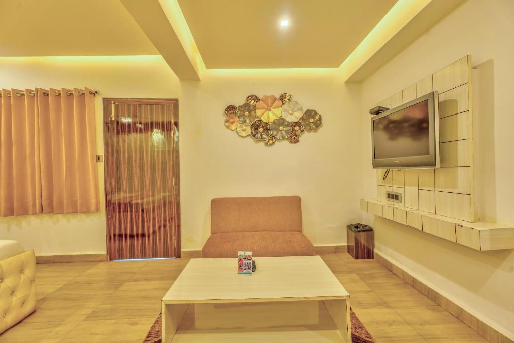 Вагатор: Retreat Anjuna Resort
