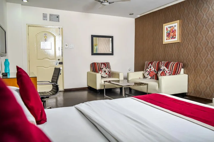 Хидерабад: At Home Suites