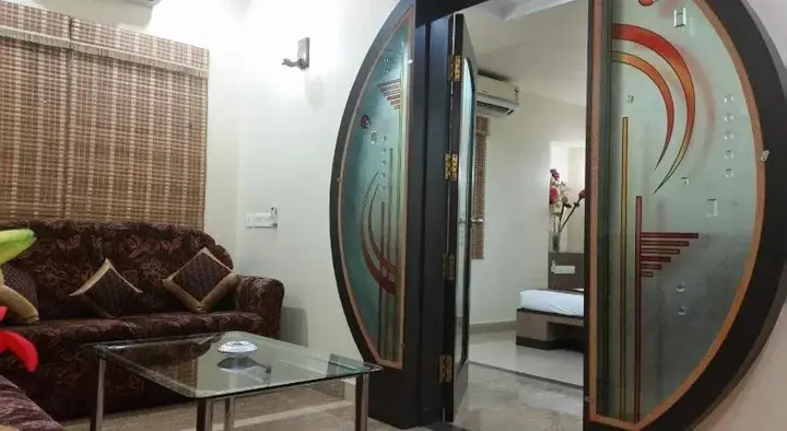 Нагпур: Vora Corporate Inn