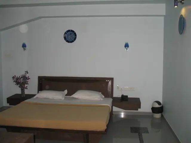 Нагпур: Vora Corporate Inn