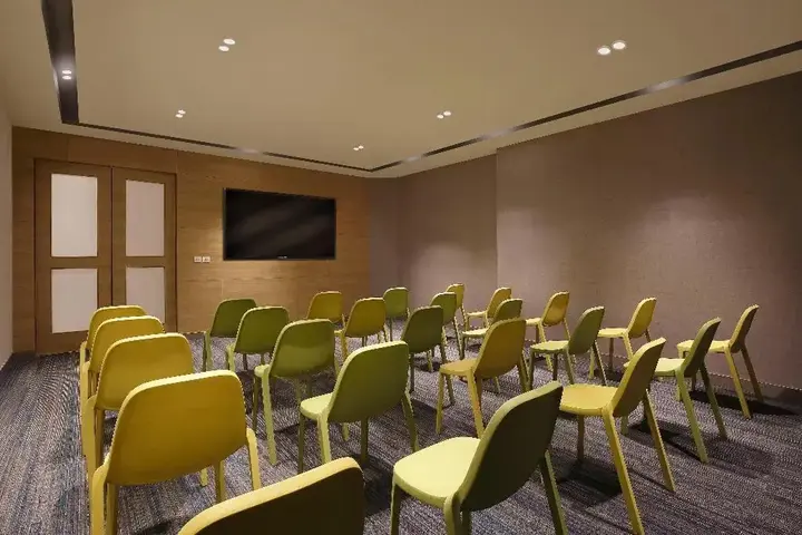 Пимпри-Чинчвад: Holiday Inn Express Pune Pimpri by IHG