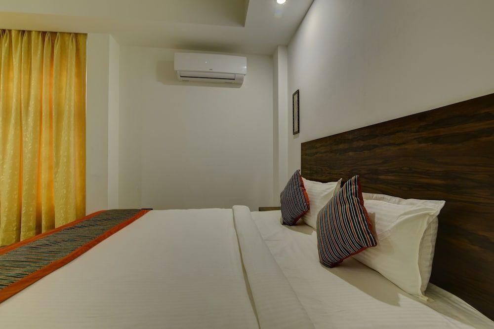 Вриндаван: Country Inn Hotels And Resorts