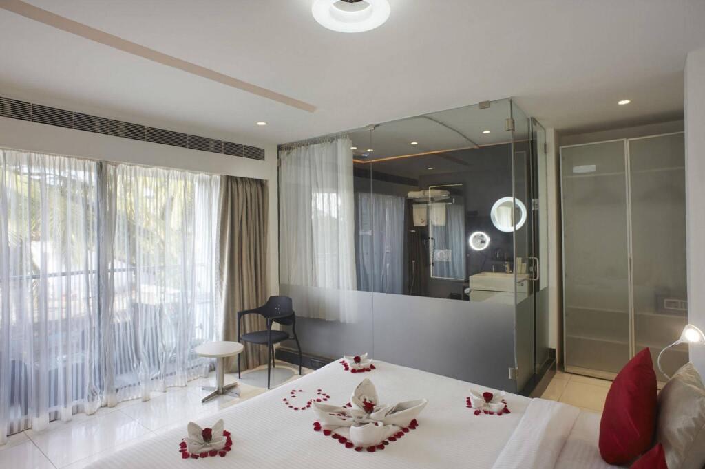Калангут: Fahrenheit Hotel