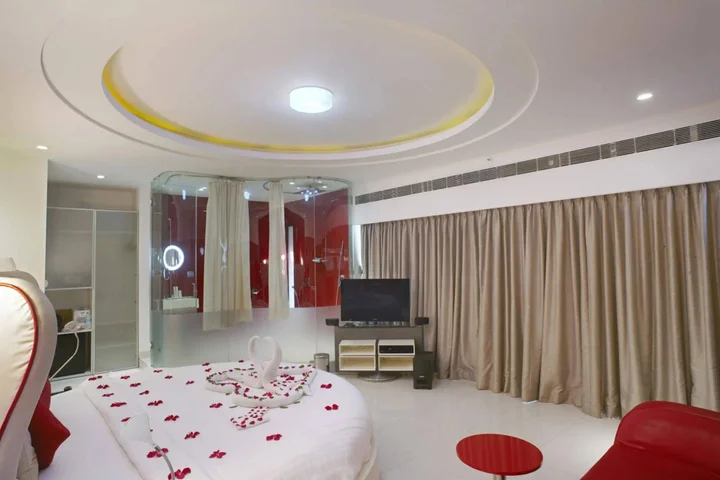 Калангут: Fahrenheit Hotel