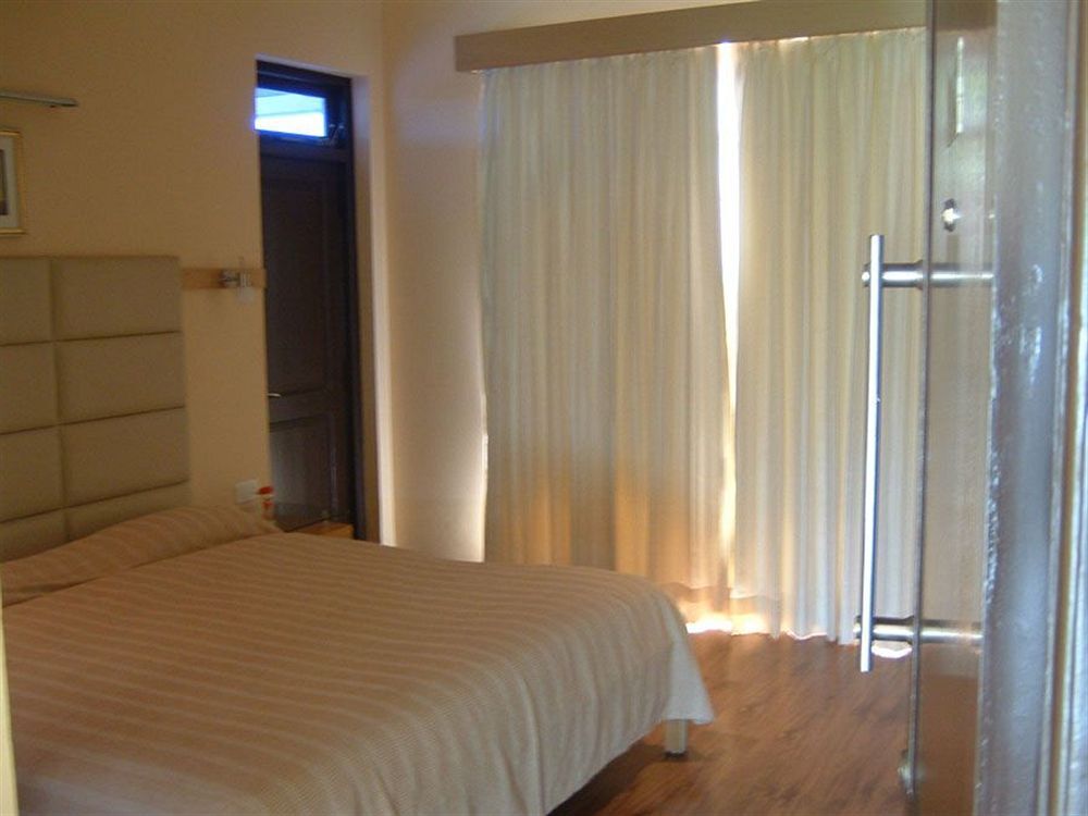 Южный Гоа: Regenta Resort Varca Beach