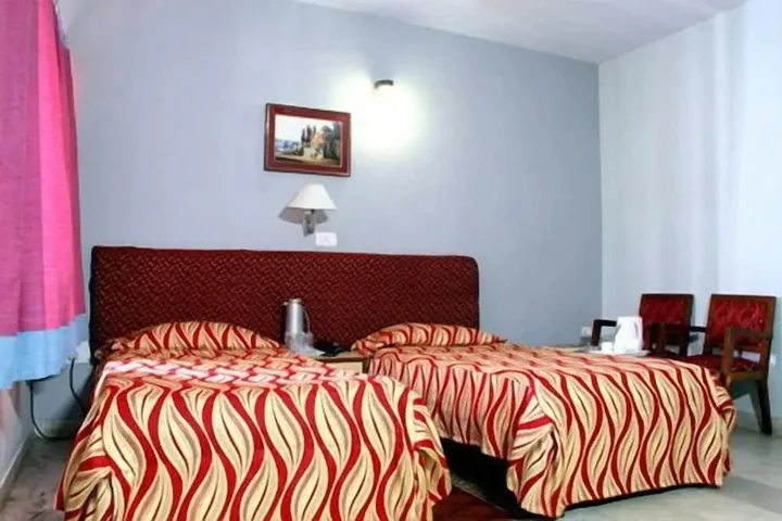 Колката: Pallavi International Hotel