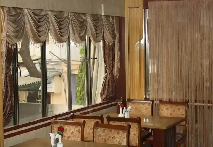 Колката: Pallavi International Hotel