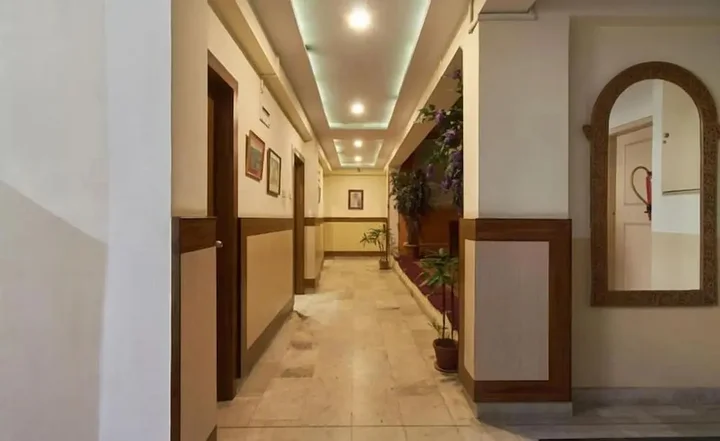 Колката: Pallavi International Hotel