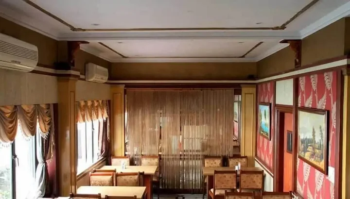 Колката: Pallavi International Hotel