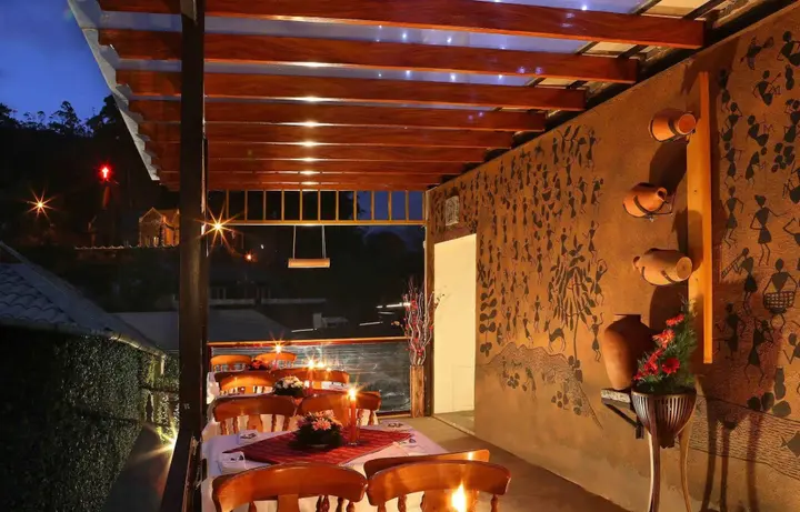 Муннар: Red Sparrow Resorts