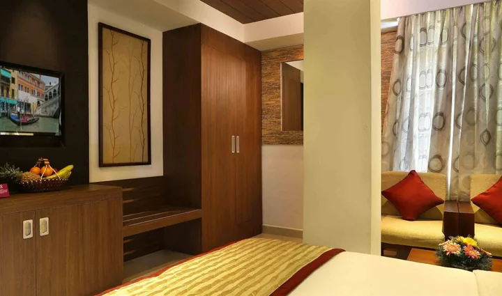 Муннар: Red Sparrow Resorts