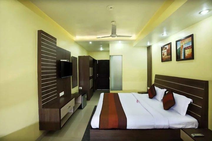 Амритсар: Hotel MM Yellowuds By OYO Rooms