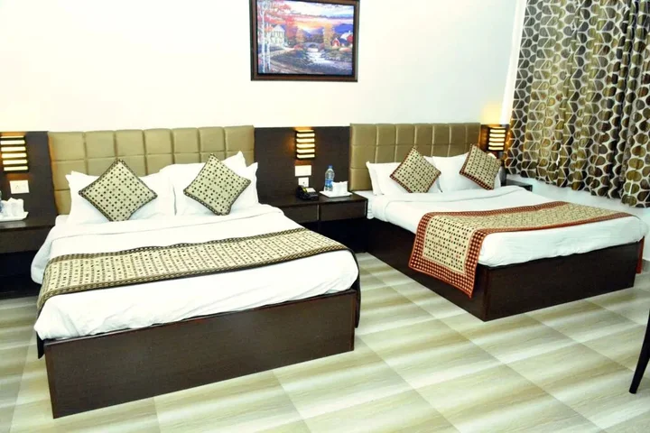 Катра: Hotel Ambica Katra