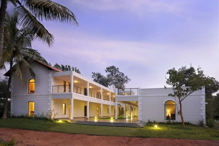 Chikkajala: Embassy International Riding School