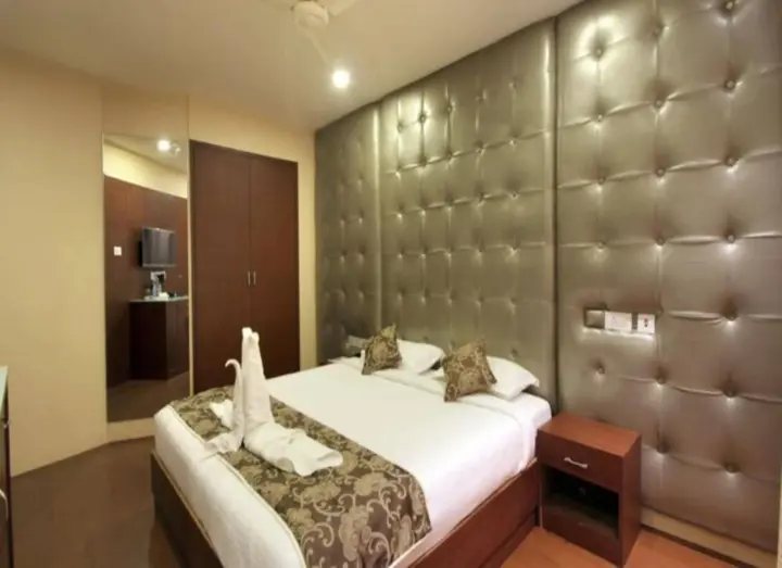 Шамшабад: Hotel Hyderabad Grand