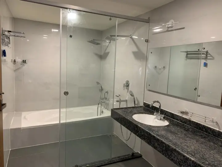 Шамшабад: Hotel Hyderabad Grand