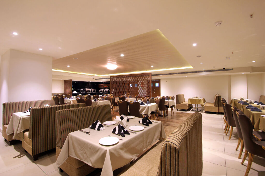 Шамшабад: Hotel Hyderabad Grand