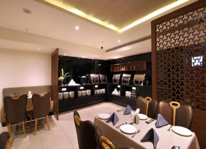 Шамшабад: Hotel Hyderabad Grand