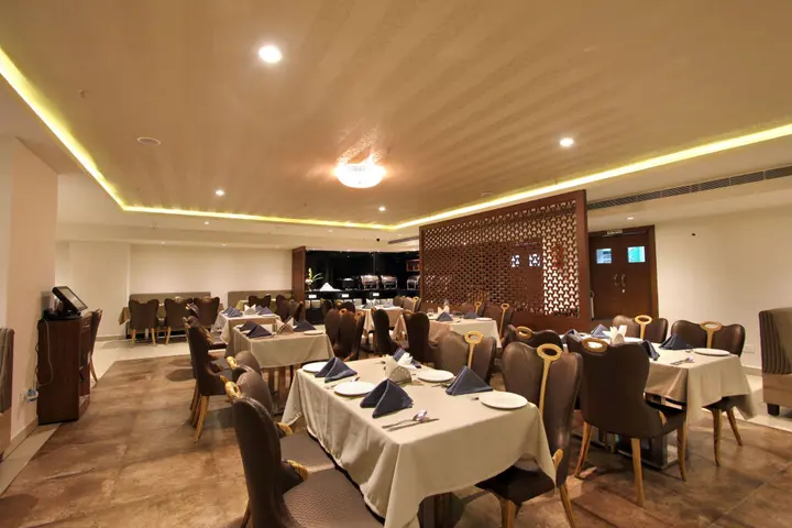 Шамшабад: Hotel Hyderabad Grand