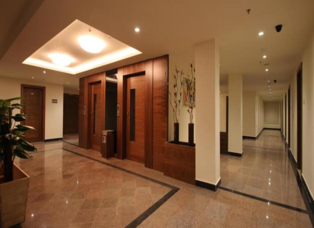 Шамшабад: Hotel Hyderabad Grand