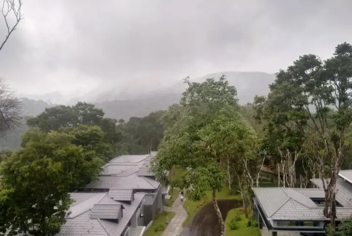 Куттикканам: The Mountain Courtyard Thekady