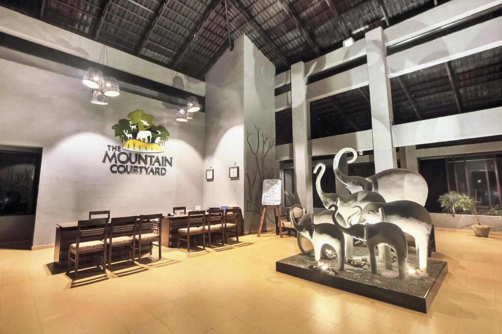 The Mountain Courtyard Thekady — фото 1