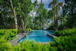Куттикканам: The Mountain Courtyard Thekady