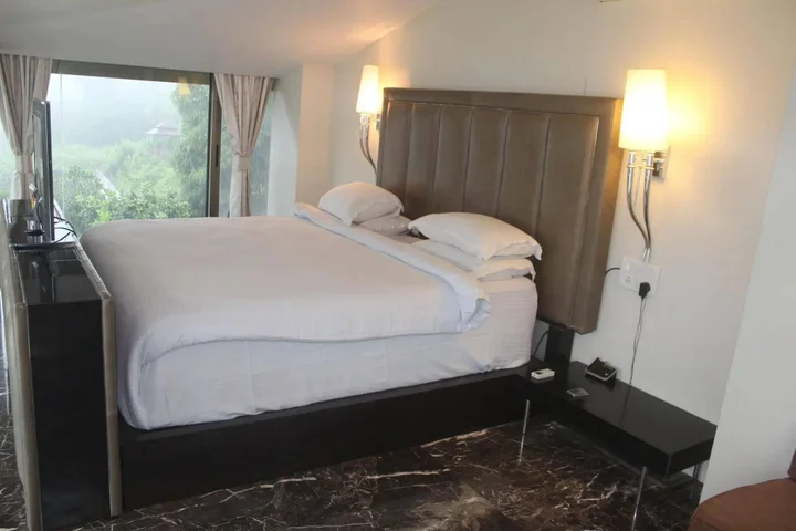 Олд-Махабалешвар: Ravine Hotel