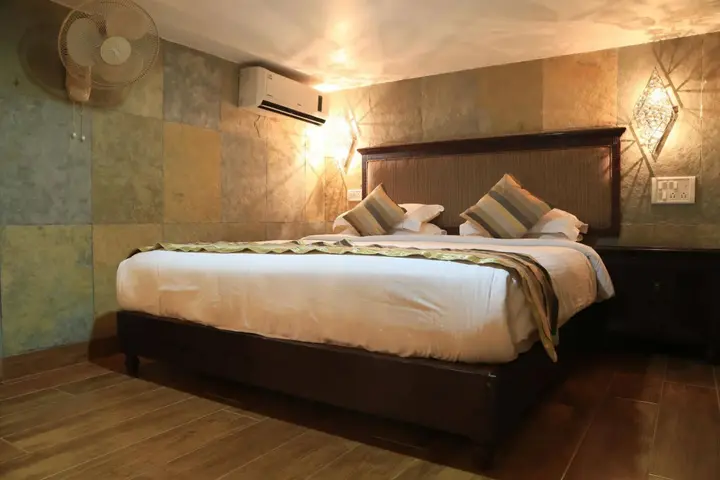 Олд-Махабалешвар: Ravine Hotel