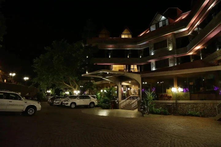 Олд-Махабалешвар: Ravine Hotel