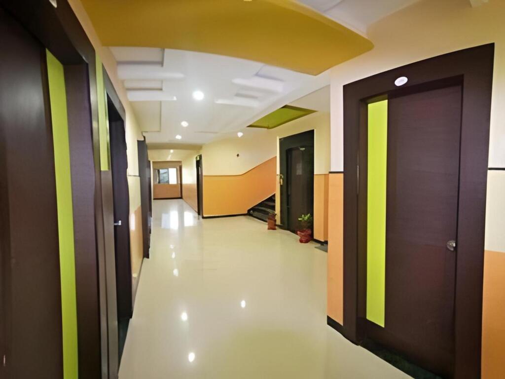 Ширди: Hotel Ashoka Executive