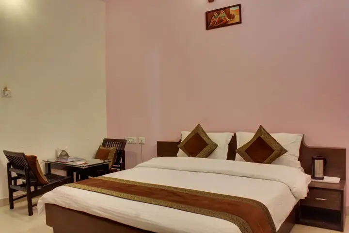 Джайпур: OYO 352 Hotel DRS 8586 Haveli