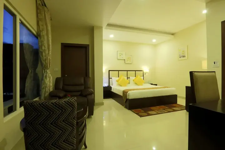 Гувахати: Hotel D Courtyard