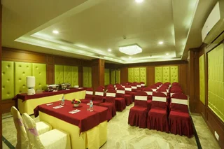 Гувахати: Hotel D Courtyard