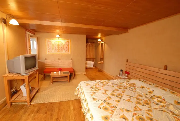 Раникхет: Chevron Eco Lodge