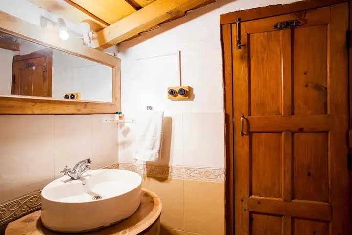 Раникхет: Chevron Eco Lodge