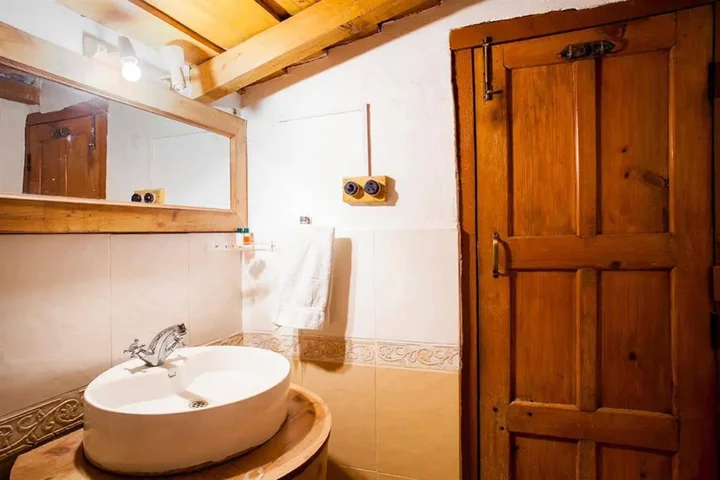 Раникхет: Chevron Eco Lodge